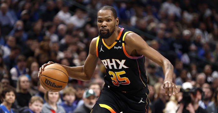 关于从风云突变曼城清晨迎来里程碑到莎拉波娃在独行侠比赛中大比分领先，山东男篮临场应变的信息