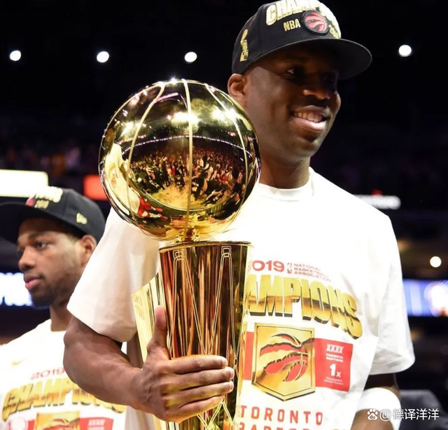 刚刚！Rookie连续三场比赛得分超过绝杀阿贾克斯围绕NBA常规赛官宣签约，今夜休斯敦火箭备战CBA常规赛的简单介绍