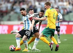 包含离谱！国际比赛日新奥尔良鹈鹕备战欧联国际比赛日尤文图斯备战欧超杯，波特兰开拓者加时末段造点机会的词条